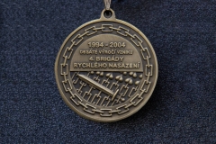 Medaile k 10 . výročí vzniku 4.brn zadní strana